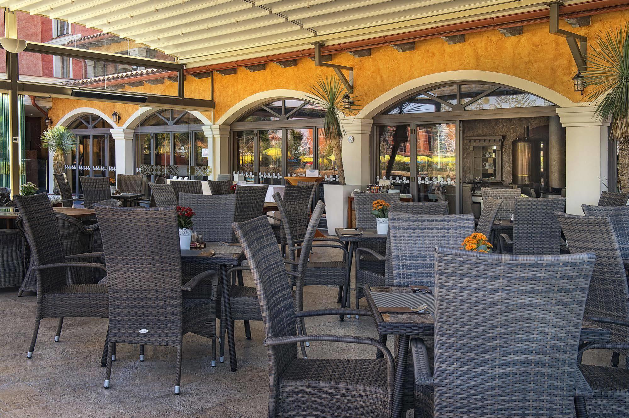 Villa Plaza Boutique Hotel & Spa Prešov Екстериор снимка