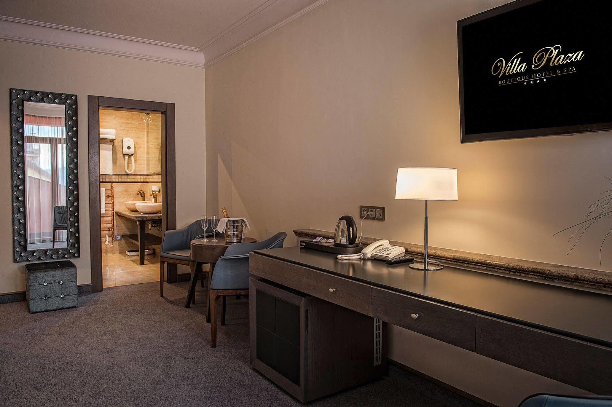 Villa Plaza Boutique Hotel & Spa Prešov Екстериор снимка
