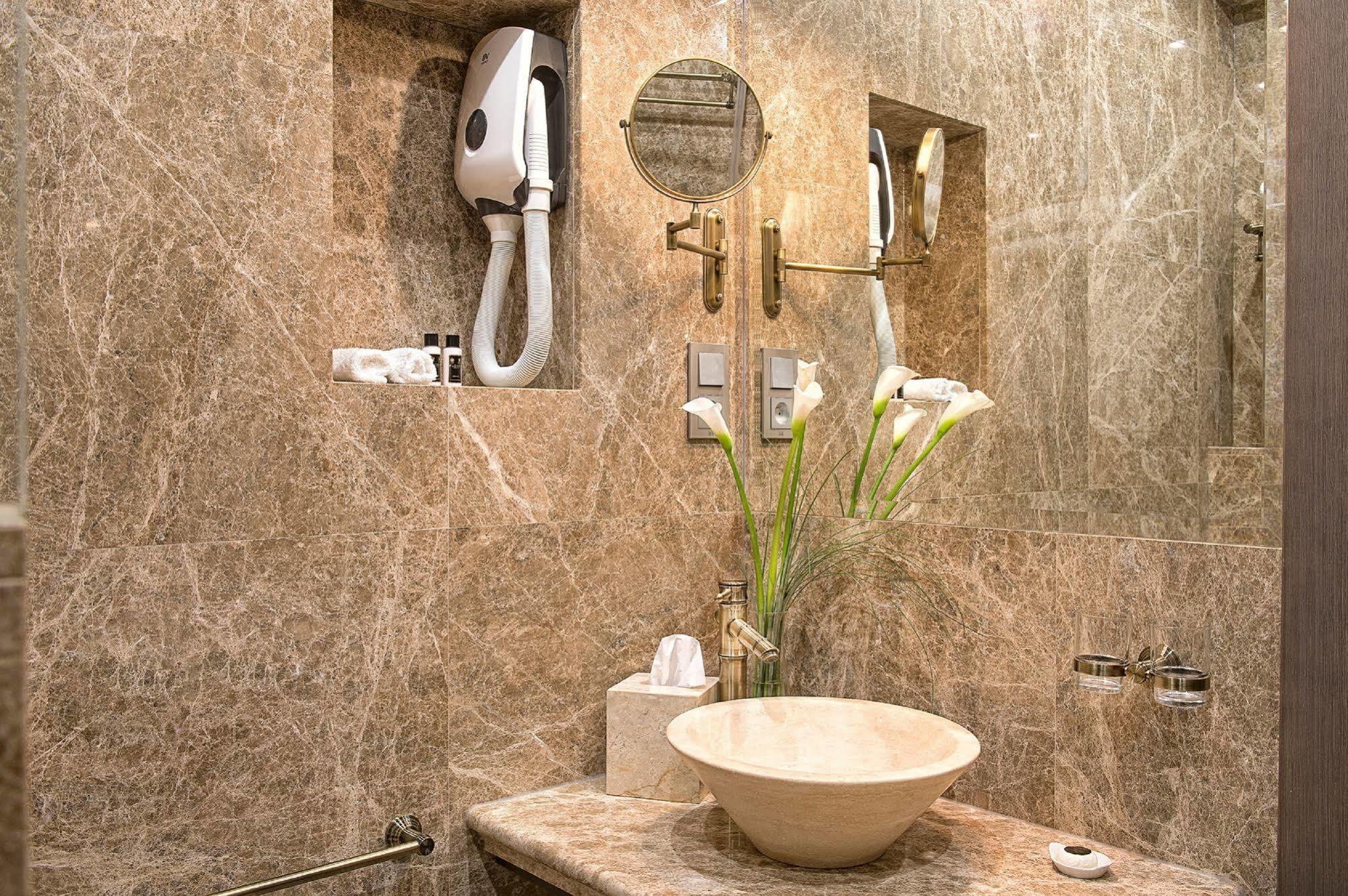 Villa Plaza Boutique Hotel & Spa Prešov Екстериор снимка